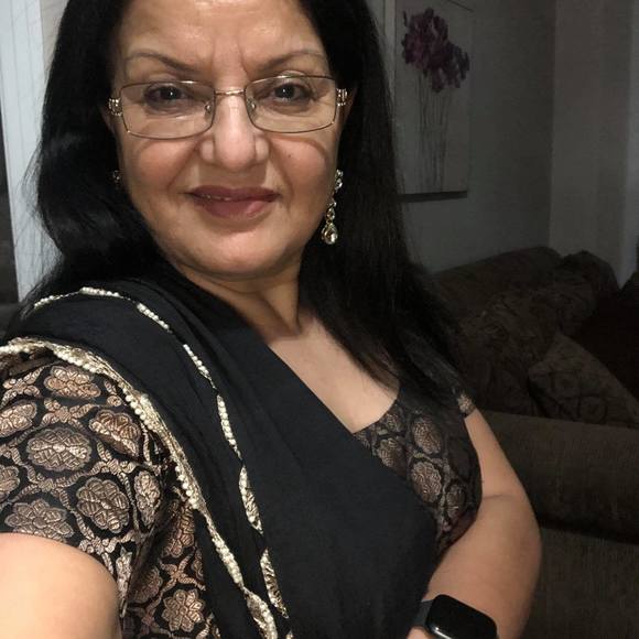 Meet your Posher, Gina - Picture 1 of 1